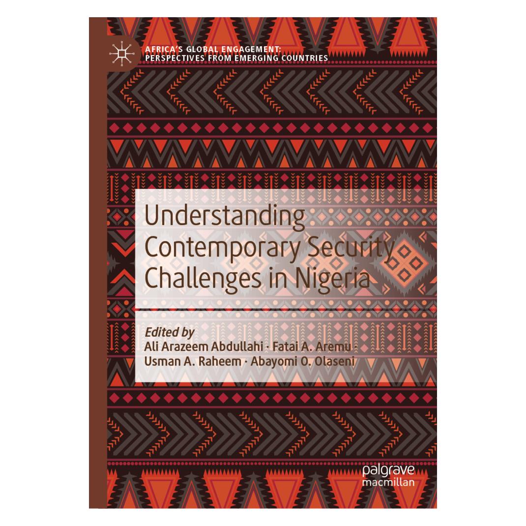 Springer Understanding Contemporary Security Challenges in Nigeria (Englisch, Hardcover, A Aremu Fatai, A Raheem Usman, Abayomi O. Olaseni, Ali Arazeem Abdullahi, Fatai A. Aremu, Usman A. Raheem) (63714694)