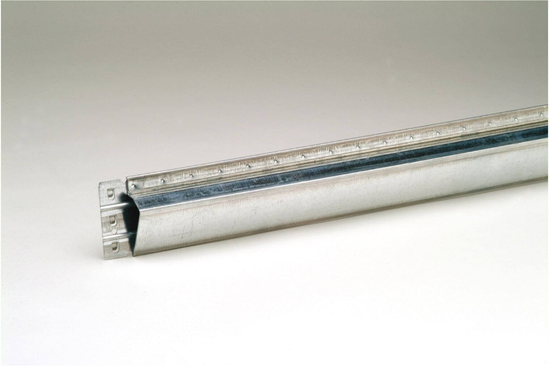 Regalwerk BERT-Stufenbalken für Regalbreite 1000 mm Stahlblech verzinkt (B3-17110-K)