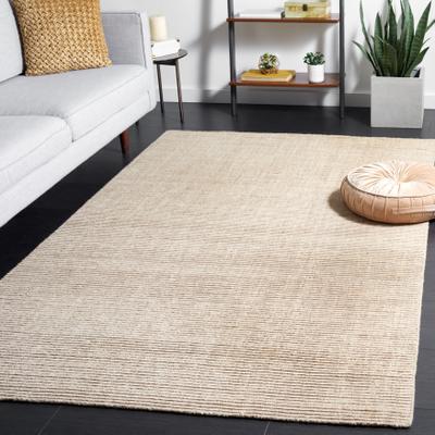 SAFAVIEH Handmade Himalaya Mayyadah Solid Wool Rug