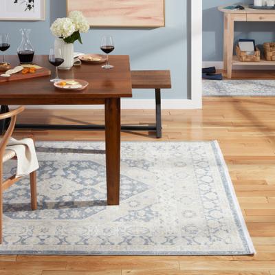 TOWN & COUNTRY EVERYDAY Rein Center Medallion Everwash Washable Non-Slip Backing Area Rug
