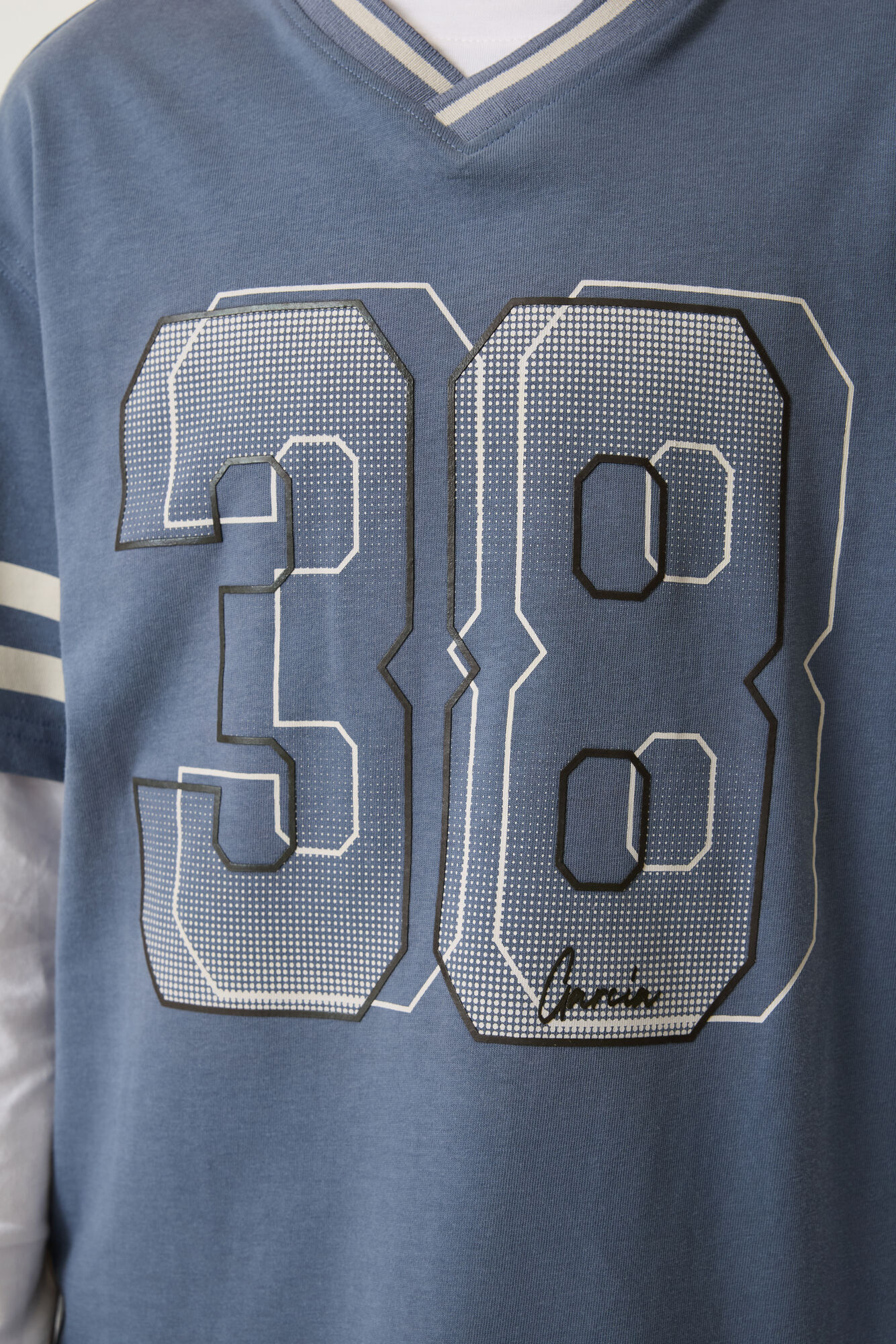 T-Shirt GARCIA, Jungen, Gr. 176, jay blau, Jersey, Obermaterial: 100% Baumwolle, bedruckt, regular fit normal, V-Ausschnitt, kontrastfarben, Shirts T-Shirt, mit Print for BOYS jay blau 176