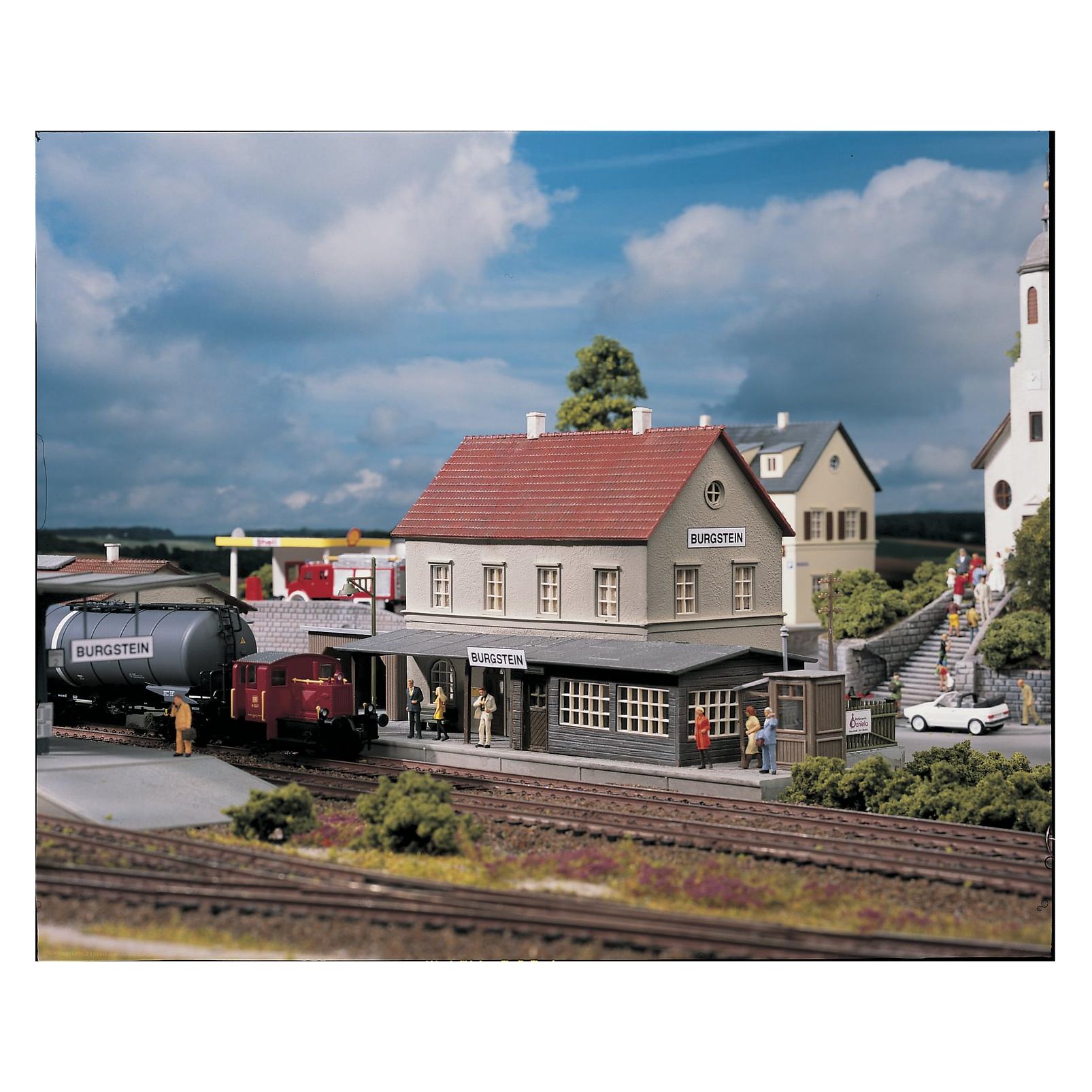 Piko H0 61820 H0 Bahnhof Burgstein (61820)