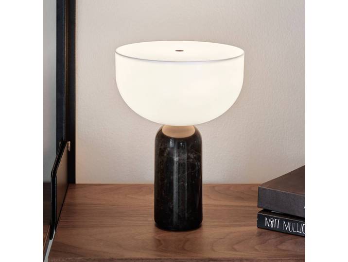 New Works Designer Tischlampe Kizu Portable, dimmbar, schwarz, für Wohn- / Esszimmer, Stein, Design, Tischlampe