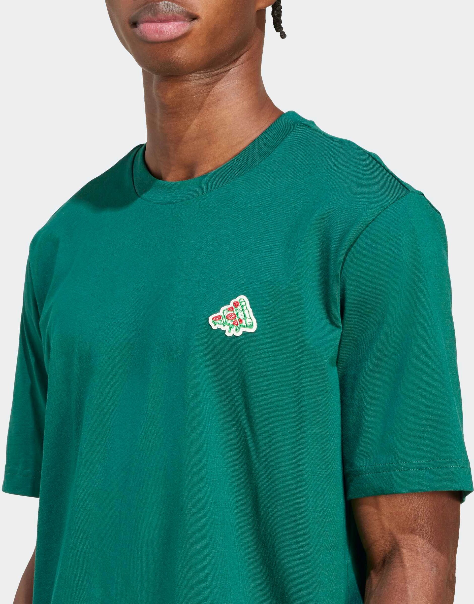 T-Shirt ADIDAS SPORTSWEAR "MINI PIZZA GRAPHIC", Herren, Gr. S, grün (collegiate grün), Obermaterial: 100% Baumwolle, Shirts T-Shirt, sportlicher Stil, kurze Ärmel, mit Grafikdruck, aus Baumwolle collegiate grün S