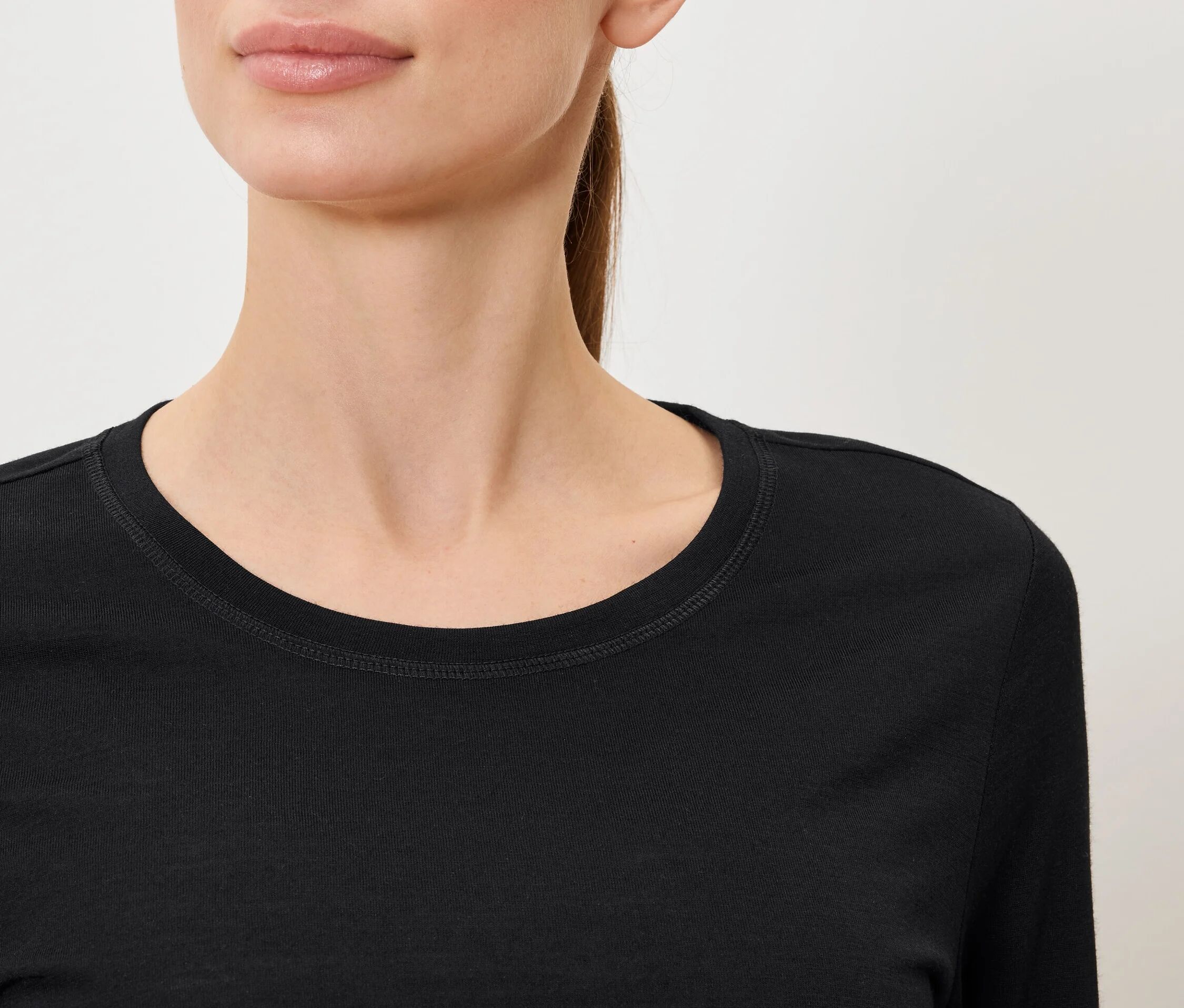 Tchibo - Funktionsshirt mit Merinowolle - Damen - Gr. L - schwarz