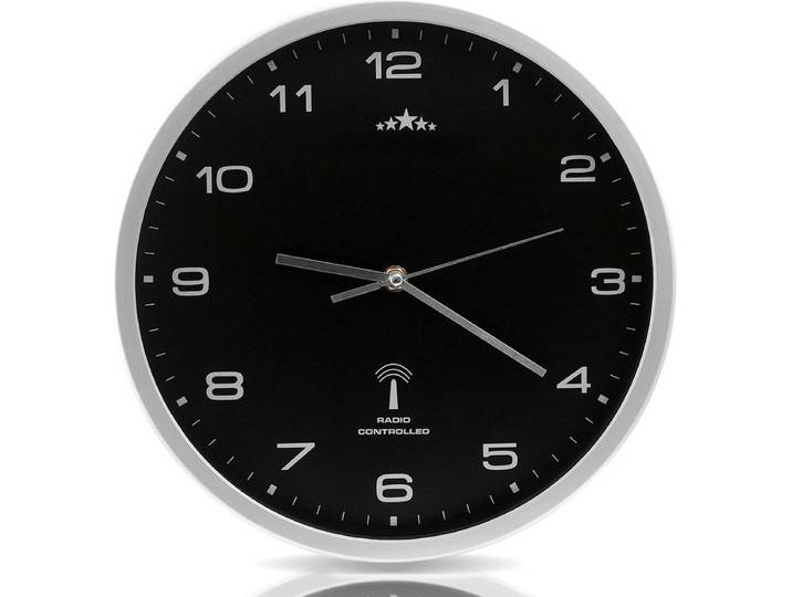 Monzana Wandklok – Automatisch Analoog Radiogestuurd Ø31cm - Zwart
