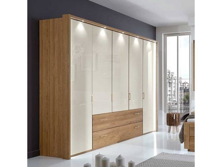 Pharao24 Kleiderschrank Sarabuja aus Massivholz