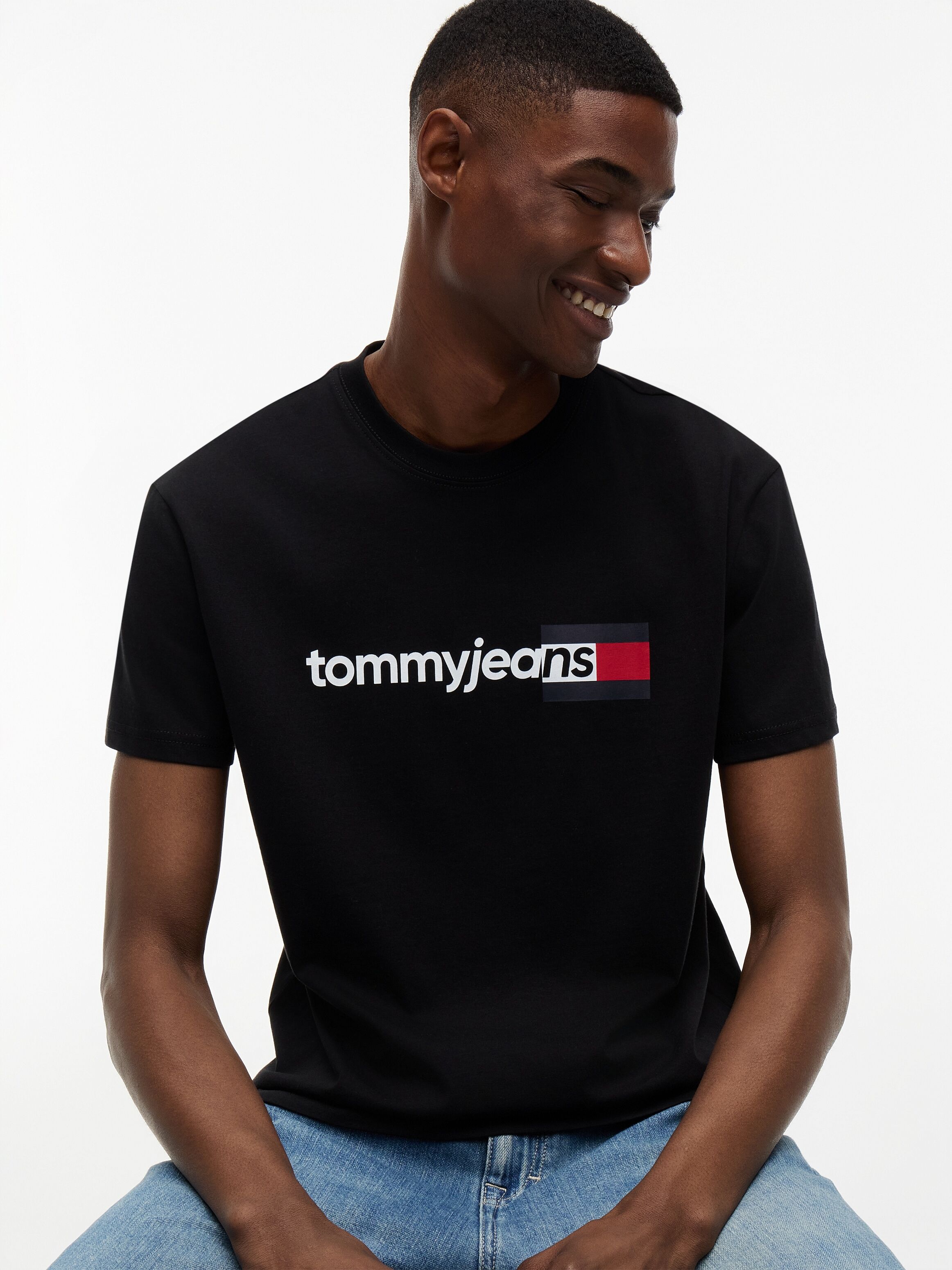 T-Shirt TOMMY JEANS "TJM REGULAR ENTRY DNA", Herren, Gr. L, schwarz, Single Jersey, Obermaterial: 100% Baumwolle, regular fit normal, Rundhals, Shirts T-Shirt schwarz L