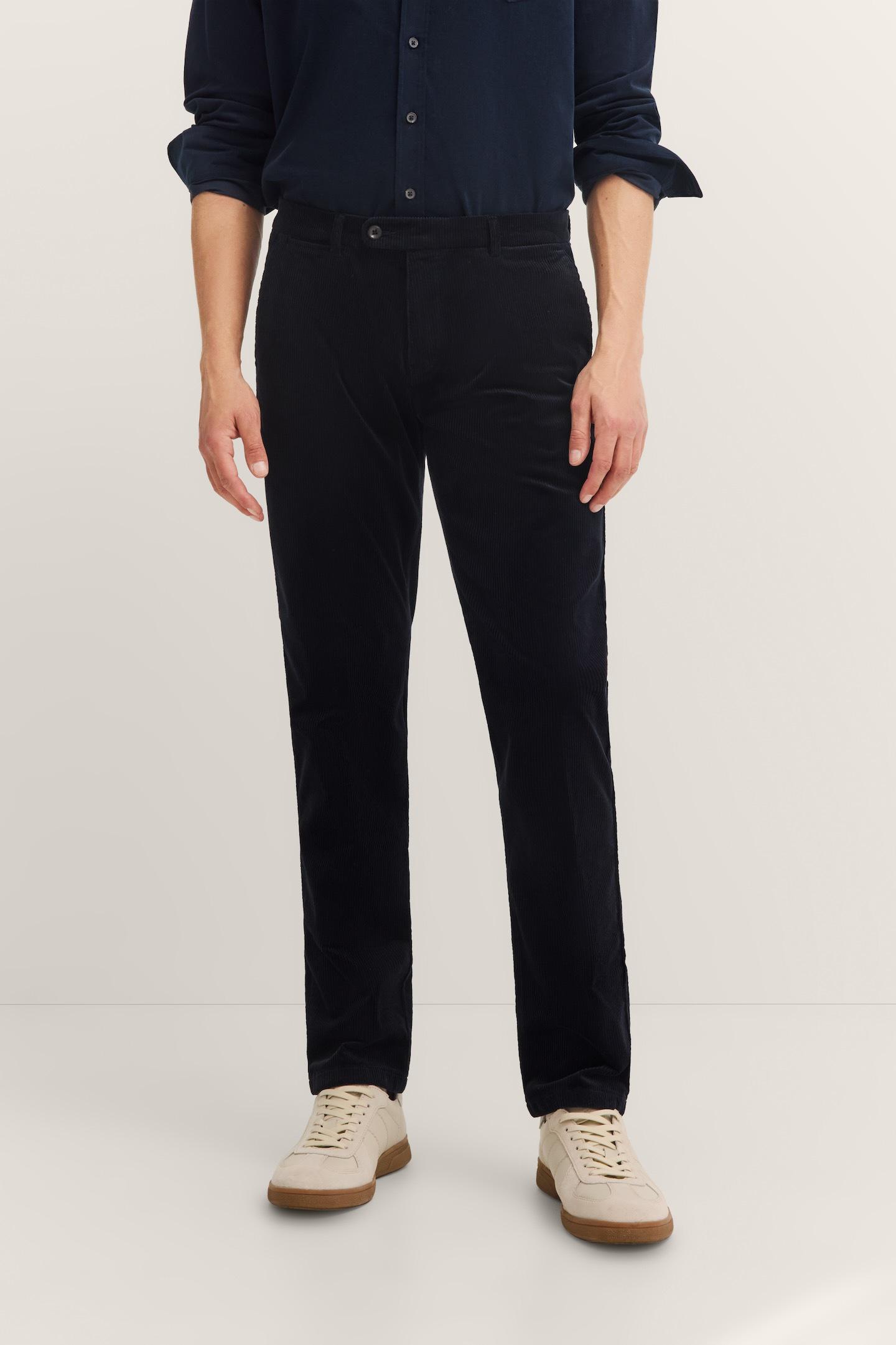 Bugatti Herren Cordhose mit Soft Touch & Stretch-Komfort