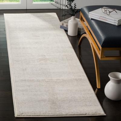 SAFAVIEH Carnegie Luvinia Distressed Oriental Rug