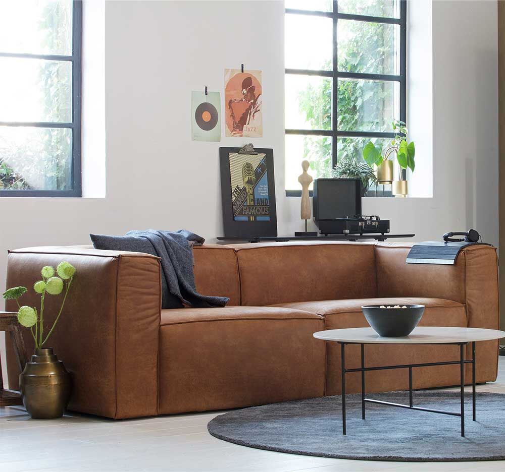 Pharao24.de Wohnzimmer Couch in Cognac Braun Recyclingleder