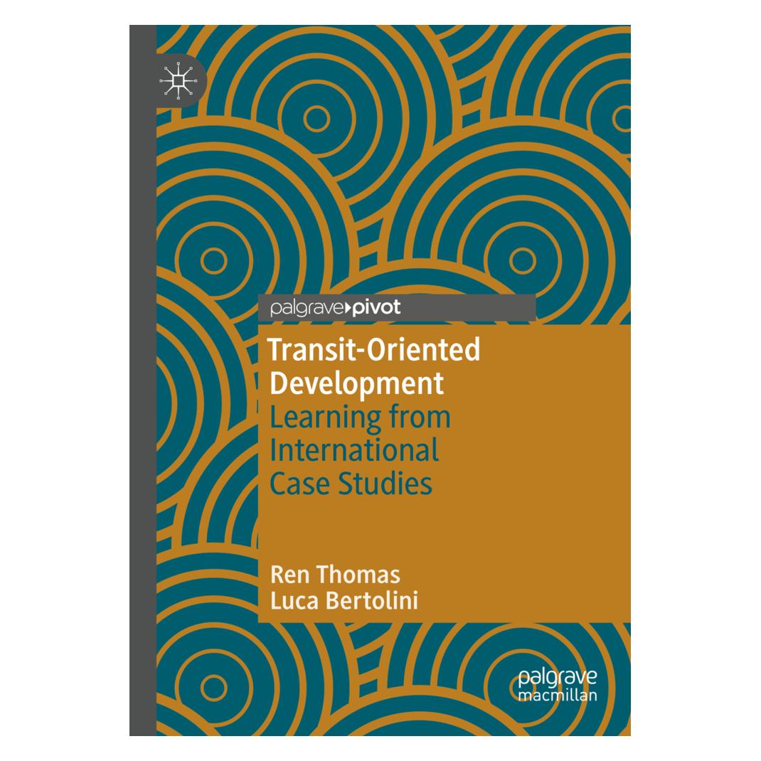 Springer Transit-Oriented Development (Englisch, Softcover, Luca Bertolini, Ren Thomas) (56204695)