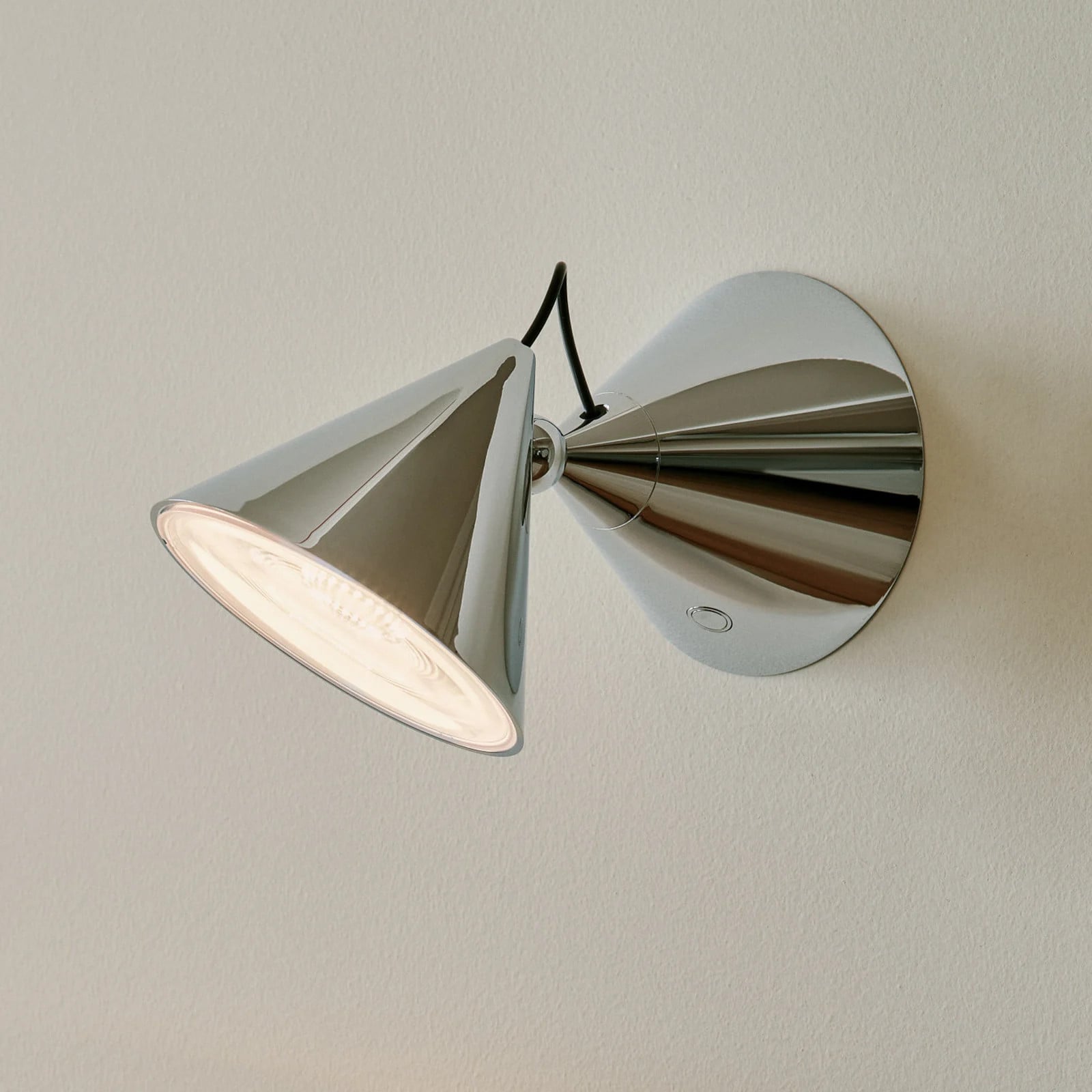 Tom Dixon Pose LED wandlamp, zilver, 21 cm