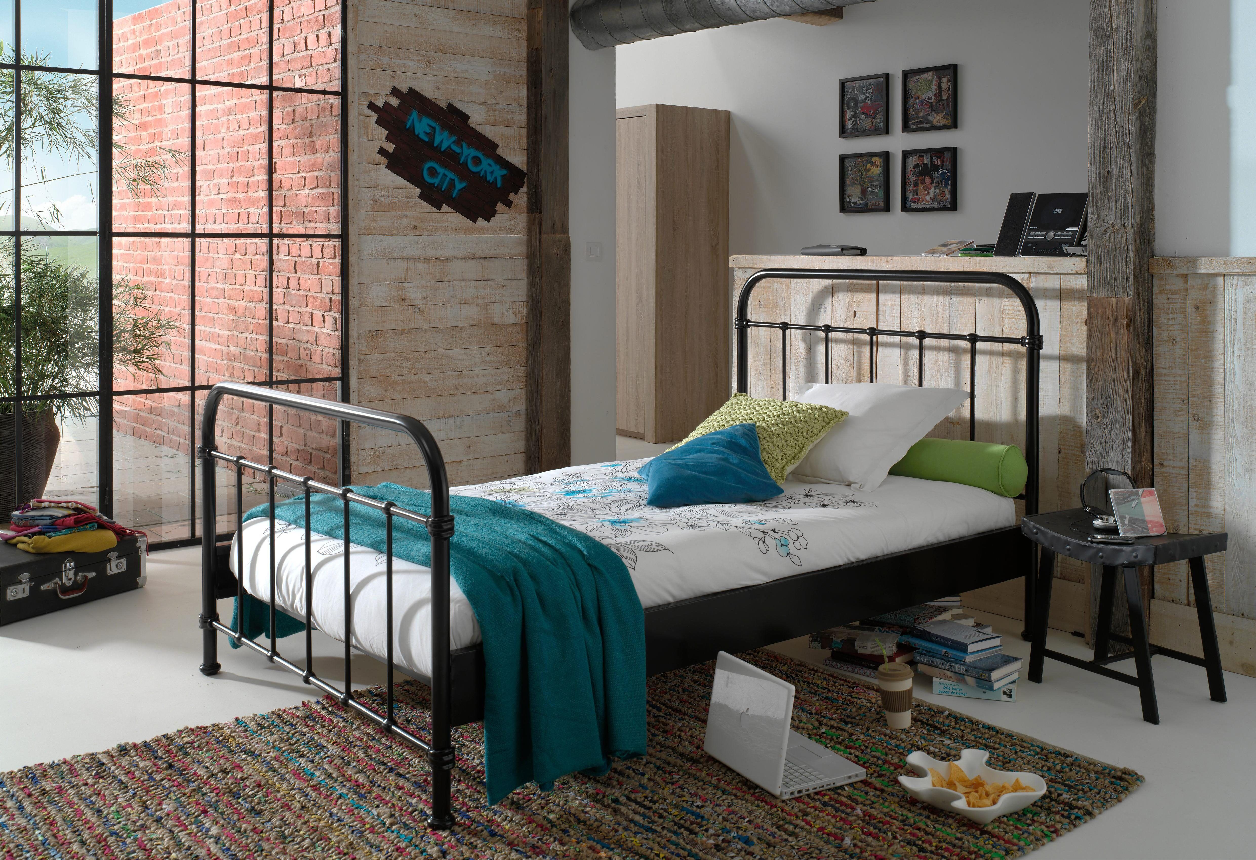 Einzelbett VIPACK "New York, Bettgestell Metall, pulverbeschichtet, in zeitlosem Design", schwarz, B:125cm H:100cm L:210cm, Betten, Einzelbett, zwei Breiten und mehrere Farben zu Auswahl