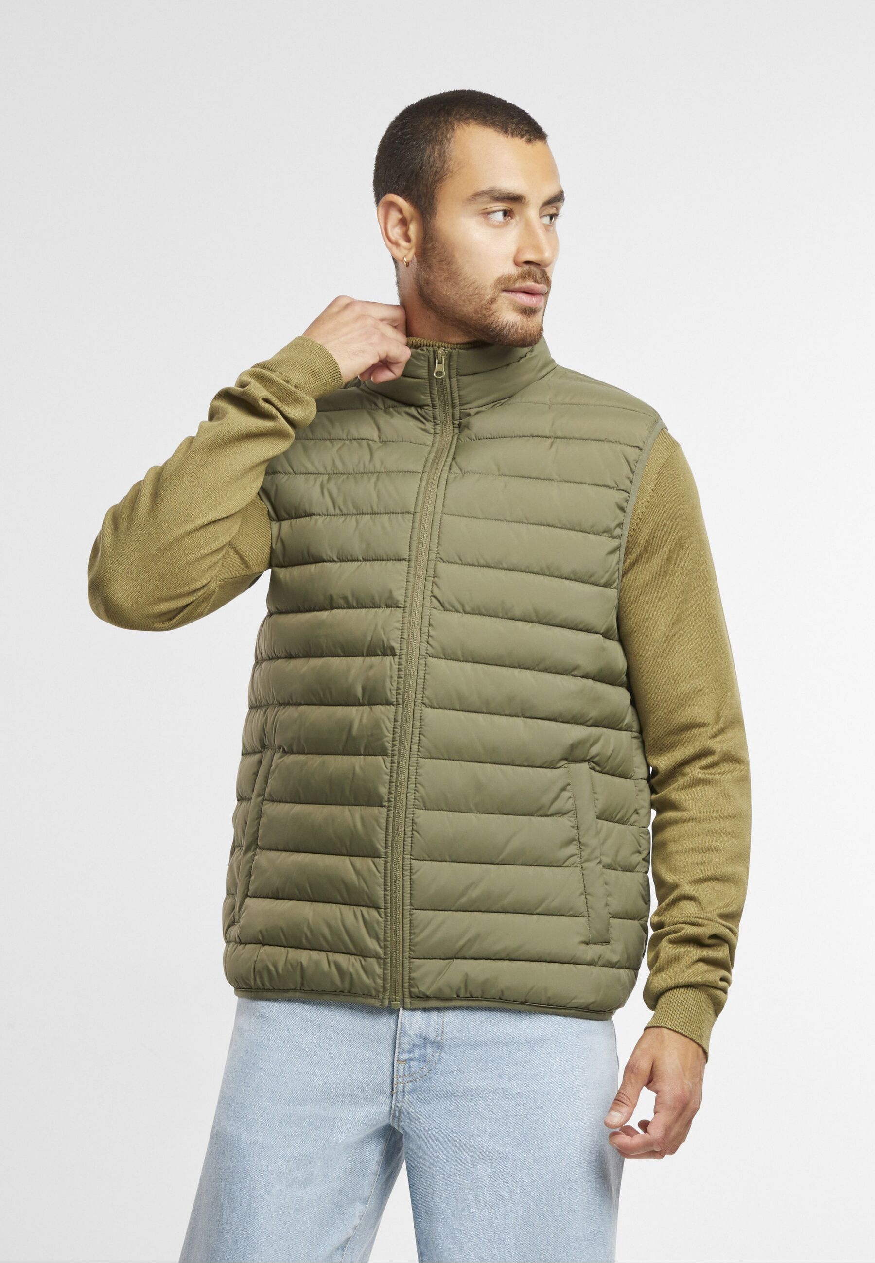 URBAN CLASSICS "Urban Classics Basic Light Weigh Vest" 1 Stk.