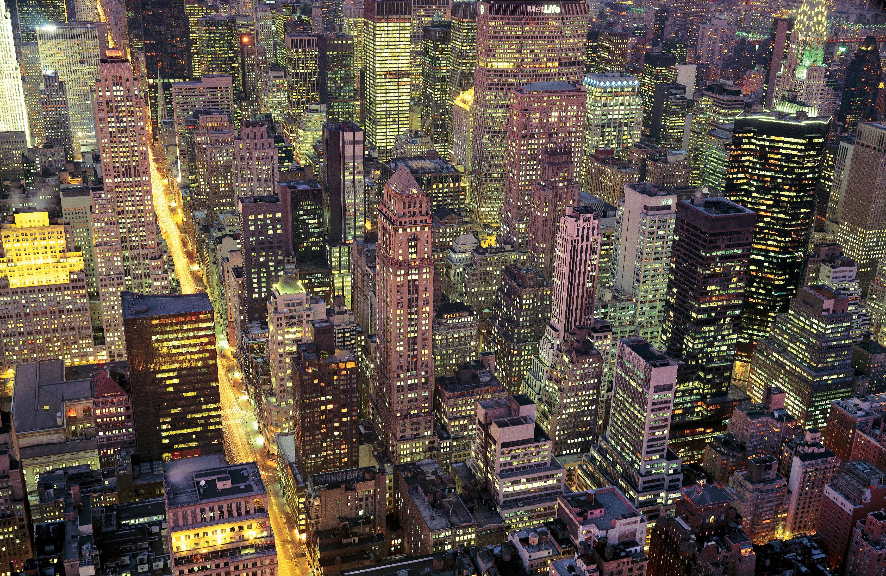 Papermoon "NEW YORK-BRODWAY MANHATTAN SKYLINE TIMES SQUARE" bunt B/L: 4,5m x 2,8m, Bahnen: 9 Stk.