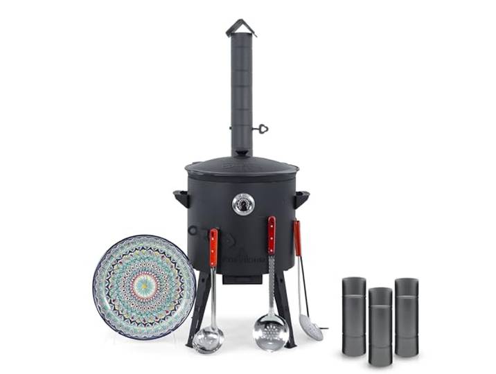 Utschak Feuerofen Ø 40 cm & Gusseisen Kasan 12L runder Boden + Plov Zubehör Kazan mit Alu-Deckel, Gulaschkanone aus 2 mm Stahl, Schornsteinverlängerung, Rischtan Lagan Teller, Schaumlöffel, Kelle Plov
