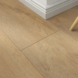 Laminat Eiche Klassik Natur – inkl. Dämmung & Fußleisten