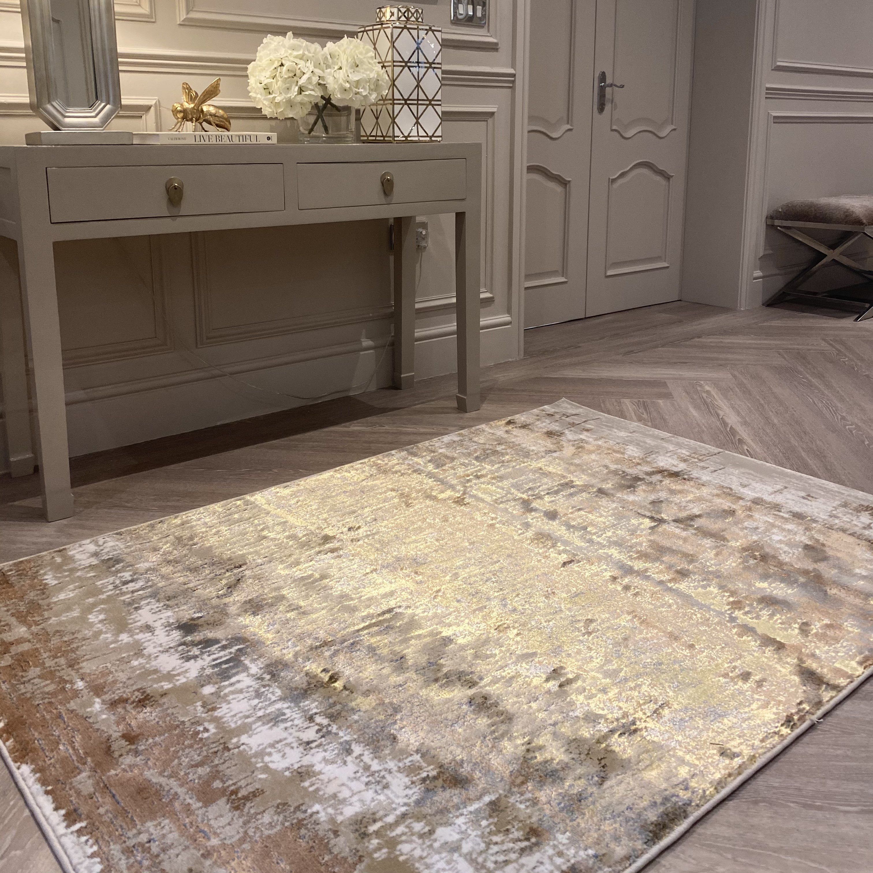 Saturn Gold Metallic Rug, 120m x 170cm