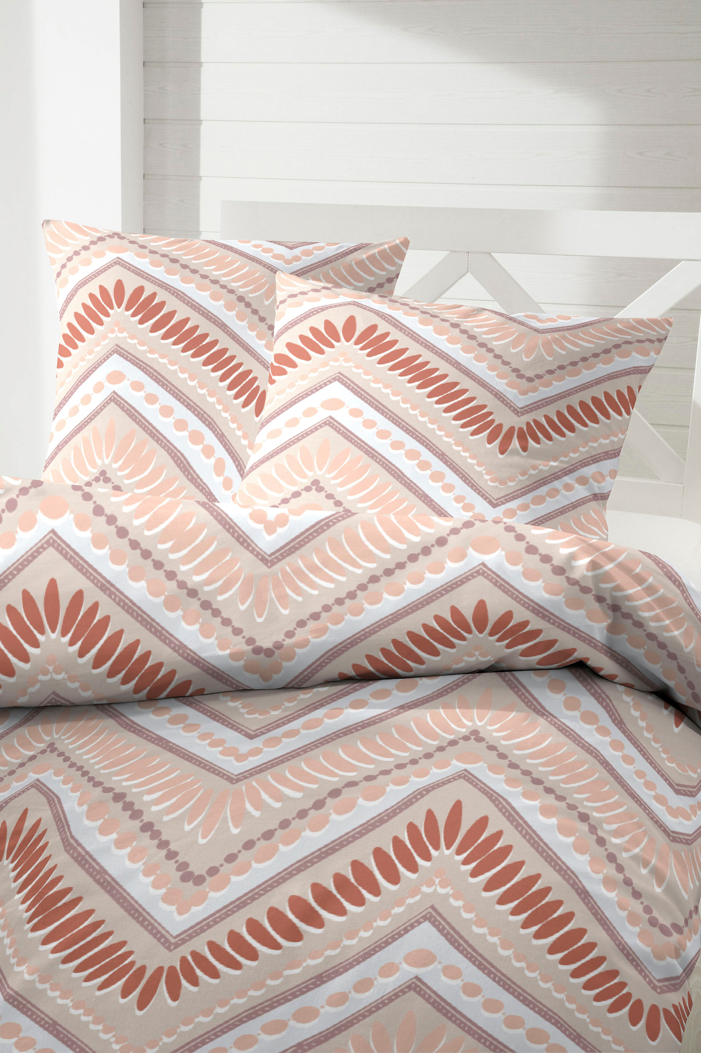Bettwäsche PRIMERA "Renforce-Bettwäsche Zick Zack", orange (orange, apricot, apricot), B/L: 135cm x 200cm, 1 Stk., 1 Stk., Renforcé, B/L: 80cm x 80cm, 2 Stk., Renforcé, Obermaterial: 100% Baumwolle, Bettwäsche, Bettwäsche, mit modernen Zick Zack Streifen 