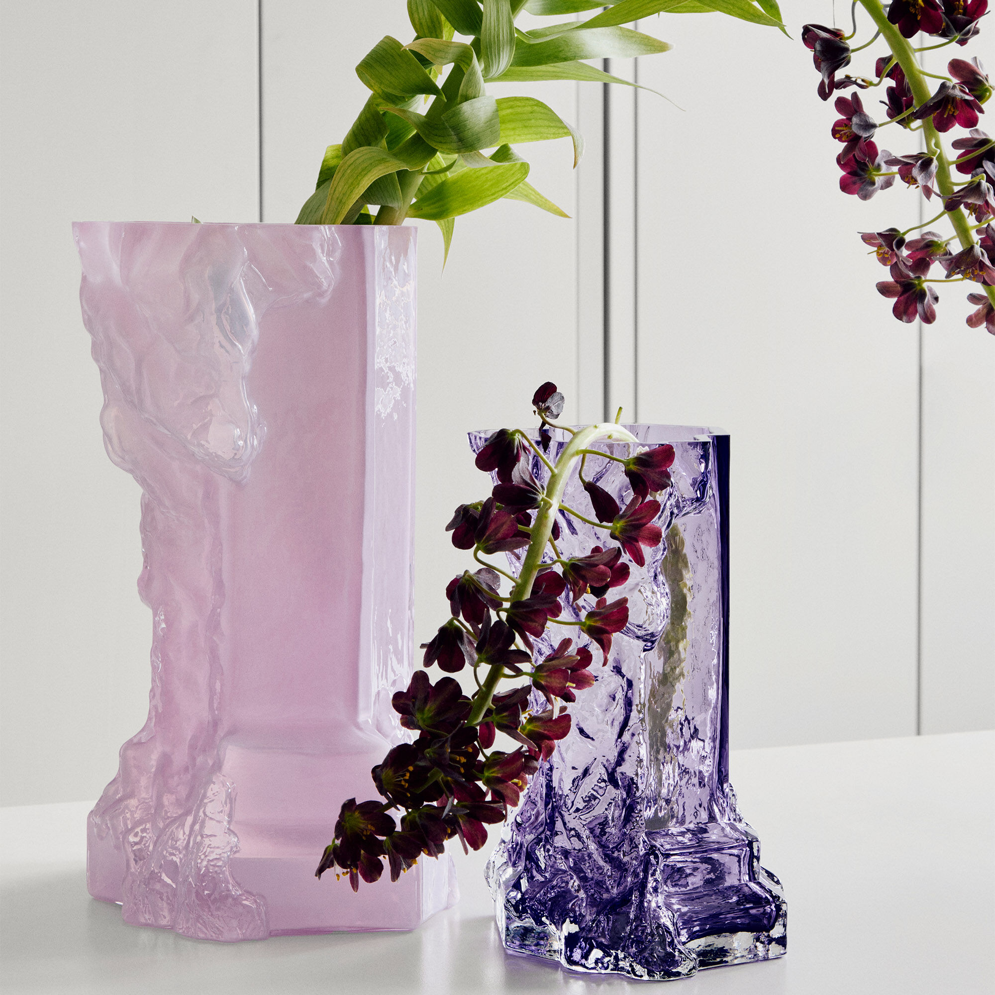 Rocky Baroque Vase, Blomme, H 25cm - Kosta Boda