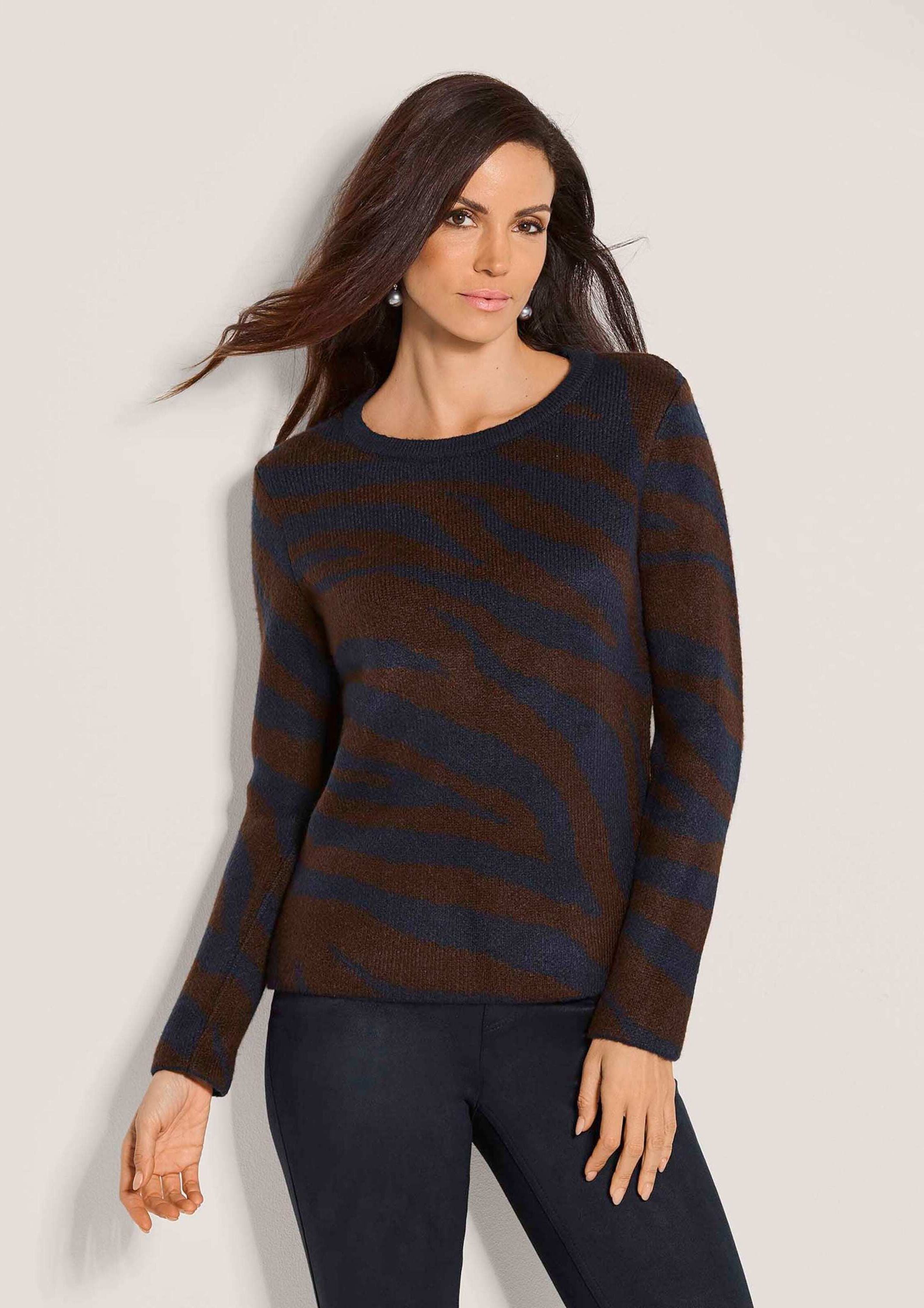 Longpullover MADELEINE "Pullover Strickpullover mit Zebra-Muster", Damen, Gr. 48, braun (nachtblau, espresso), Modern, regular fit, Pullover Longpullover
