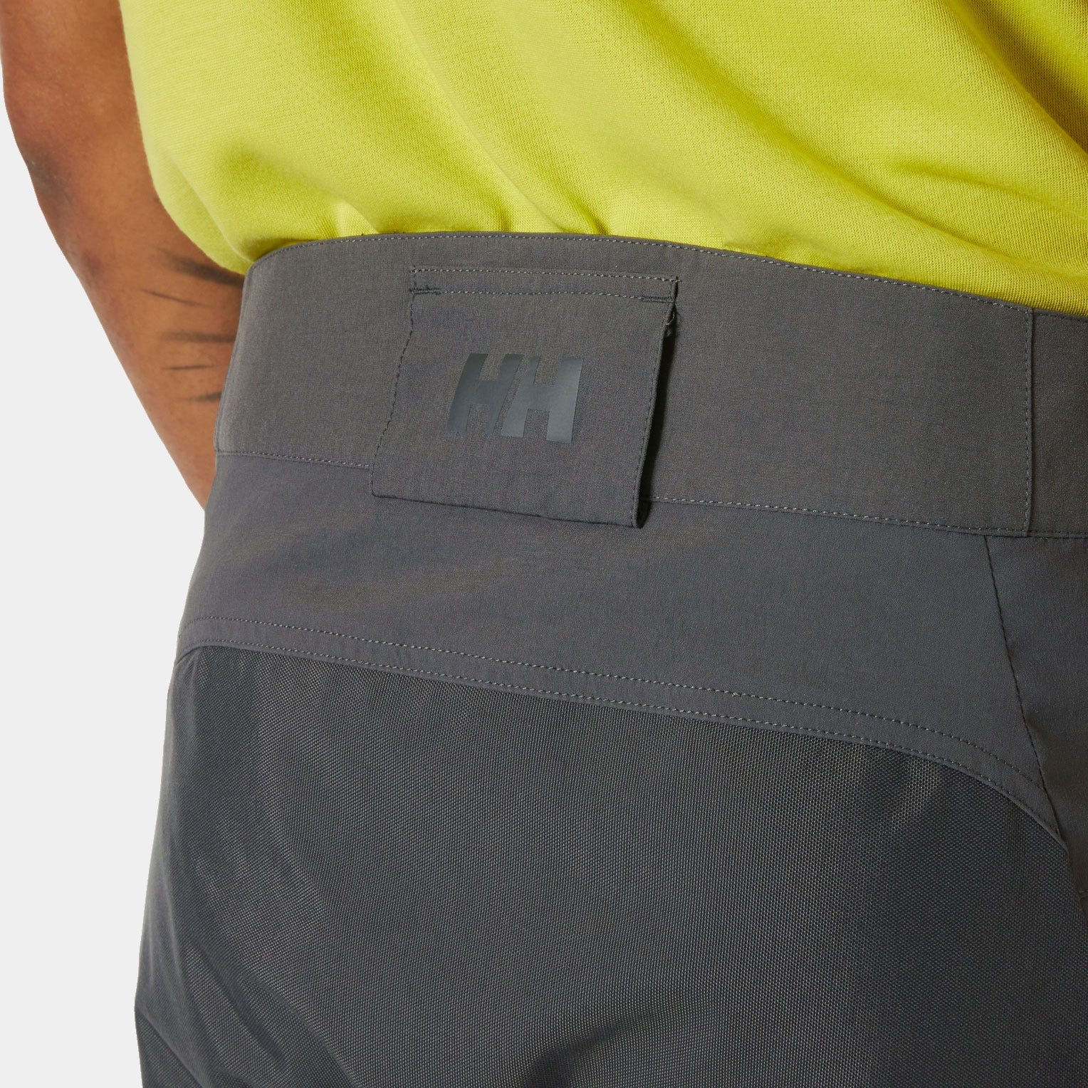 Helly Hansen Men's Hp Racing Deck Shorts 2.0 - Black/Ebony - 38