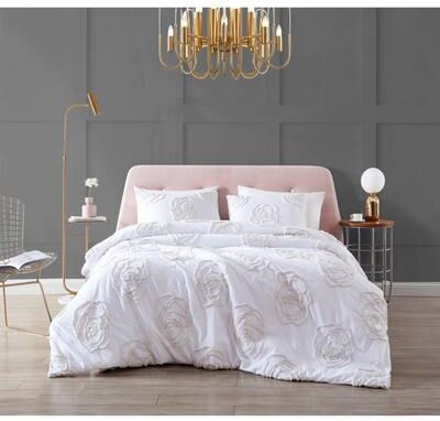 Betsey Johnson Rambling Rose Cotton Ivory Duvet Cover Set