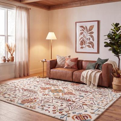 SAFAVIEH Handmade Heritage Relija Floral Wool Rug