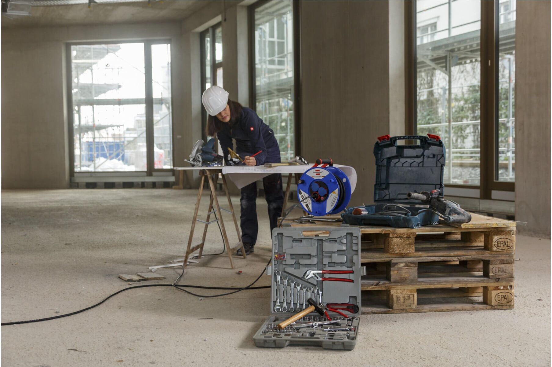 Garant IP44 Gewerbe-/Baustellen-Kabeltrommel 25m H07RN-F 3G2,5 ; Brennenstuhl (1208440)