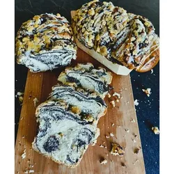 BÄCKEREI DREHER Mohnstriezel Hefefeingebäck Inhalt 2x 550g
