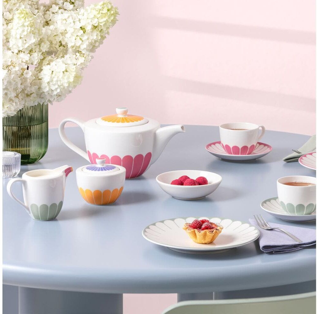 Zuckerdose VILLEROY & BOCH "Fleur Couleur 270 ml", orange (bunt), B:9,9cm H:9cm L:9,9cm, Porzellan, Lebensmittelaufbewahrungsbehälter, Zuckerdose, Blumige Porzellandose für Zucker und Konfitüre bunt B/H/L: 9,9cm x 9cm x 9,9cm