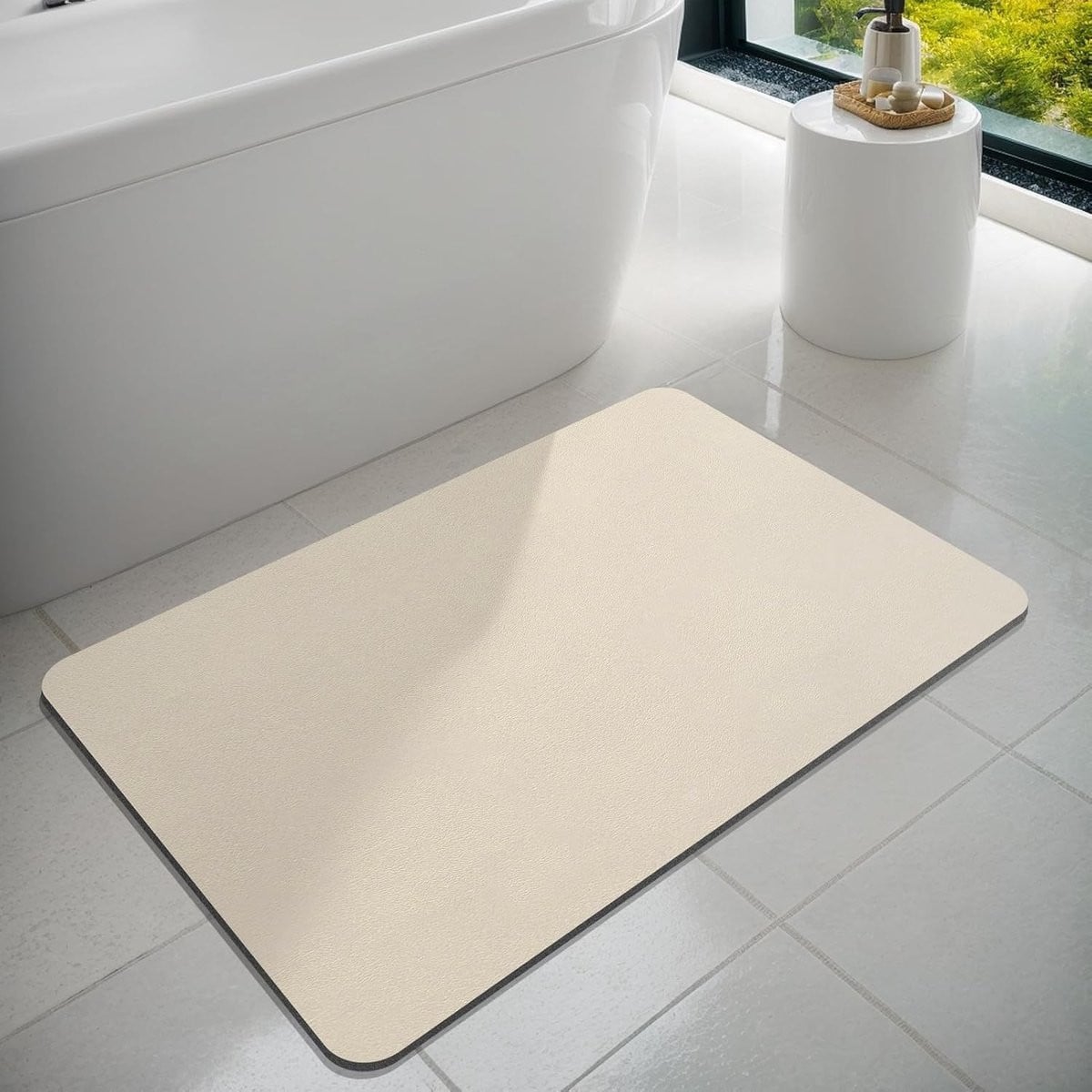Absorberende en sneldrogende badmat met antislip en vlekbestendigheid in licht beige, 43 x 80 cm