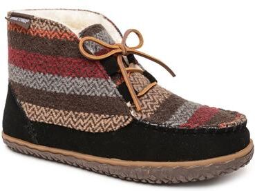 Minnetonka Torrey - Womens 10 Black Slipper Medium