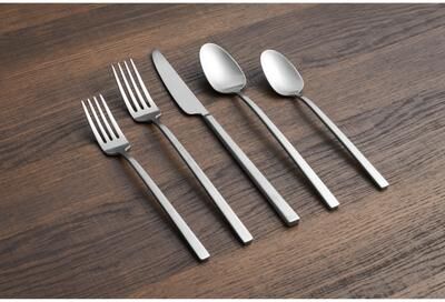 Cambridge Damaris Copper Satin 20-Piece Flatware Set