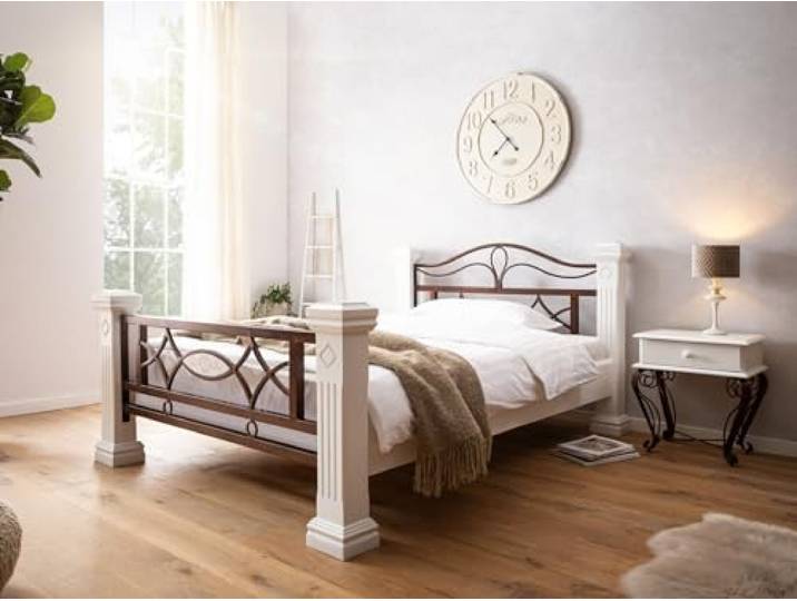 Woodkings Holzbett Byzanz Massivholz Weiß 200x200 Bett, Landhausstil, Metall-Details, Romantisches Design