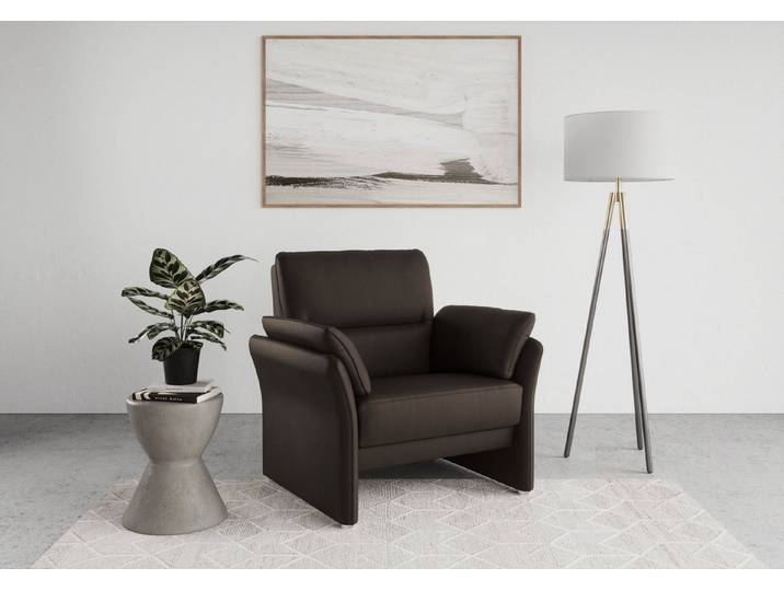 DOMO collection Sessel Pina elegant und zeitloser Clubsessel, bequemer Cocktailsessel, Hoher Sitzkomfort, Luxus-Microfaser Lederoptik, braun