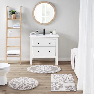 Madison Park Casablanca Medallion Cotton Tufted Bath Rug