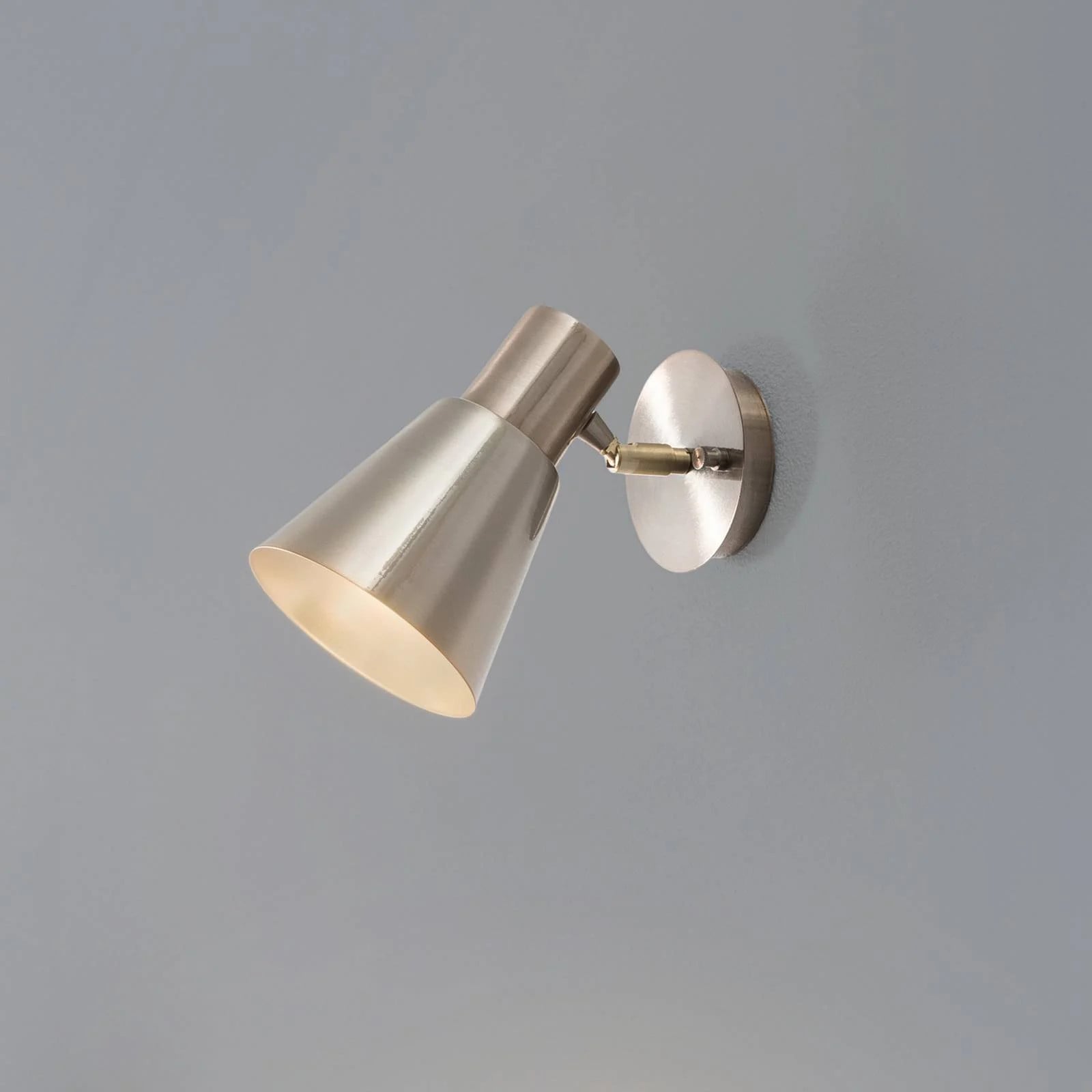 Opviq Wandlamp Kem, dimbaar, goud/messing, metaal