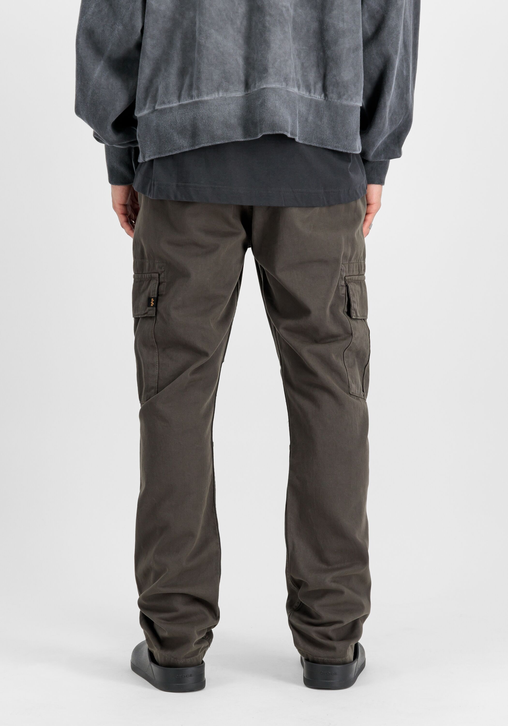 Cargohose ALPHA INDUSTRIES "Agent Pant", Herren, Gr. 30, Normalgrössen, grau (grauschwarz), Obermaterial: 100% Baumwolle. Futter: 100% Baumwolle, Hosen Cargohose grauschwarz 30, Normalgrössen
