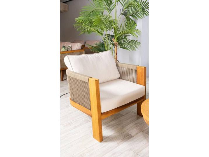 JVmoebel Sessel Beiger Loungesessel mit Kissen für Garten und Terrasse (Sessel), Made in Europa