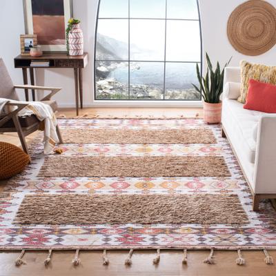 SAFAVIEH Saffron Fazila Southwestern Tribal Wool Rug