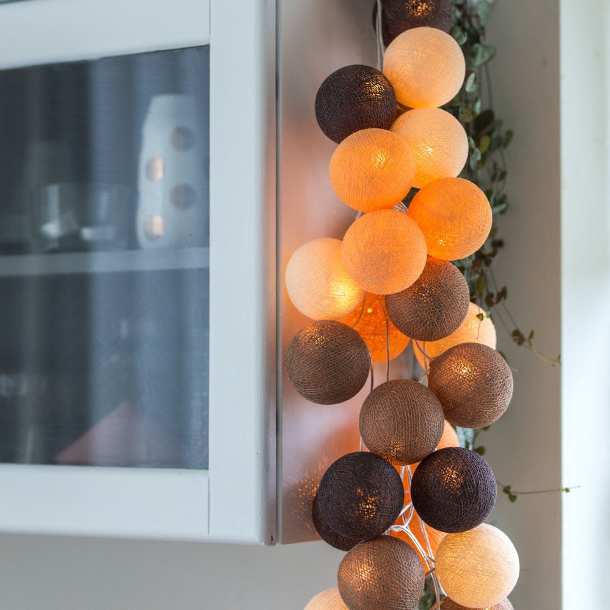 Cotton Ball Lights LED lichtslinger voor binnen met 35 lampjes - Clay