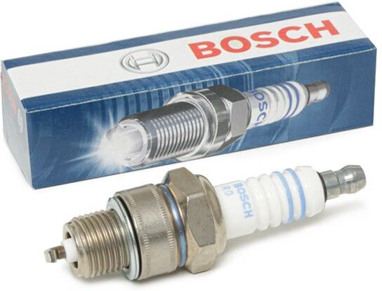 Bosch 0 241 235 754 Spark plug