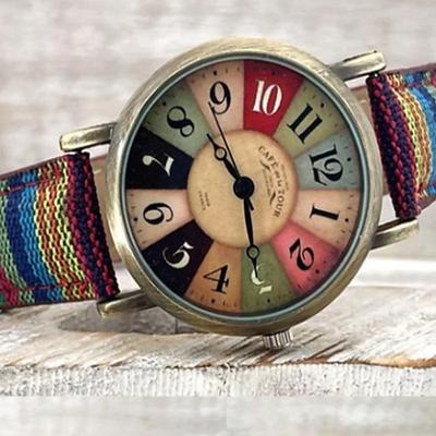 Quarz Uhr Beliebtes Film-Muster Retro Uhren Unisex Männer Muttertagsgeschenk für Frauen Militär Tarnung Gürtel Denim Canvas Band Mode Sport Quarz Armbanduhr