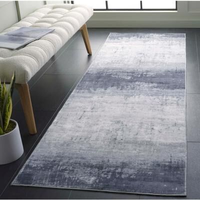 SAFAVIEH Santa Monica Arney Contemporary Rug