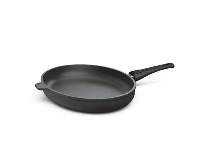 Hoffmann Fischpfanne Oval 39 x 29 cm Induktion I Schnitzelpfanne Made in Germany I Schmorpfanne Servierpfanne abnehmbaren Griff I Große Pfanne für alle Herdarten I Backofenfest