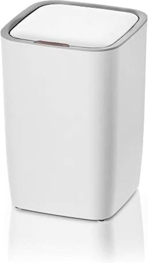 Witte automatische prullenbak van 9 liter met plastic behuizing