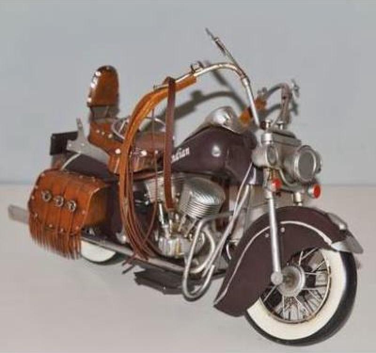 MadDeco Metal Indian Motor Tabletop Decoratie voor Volwassenen