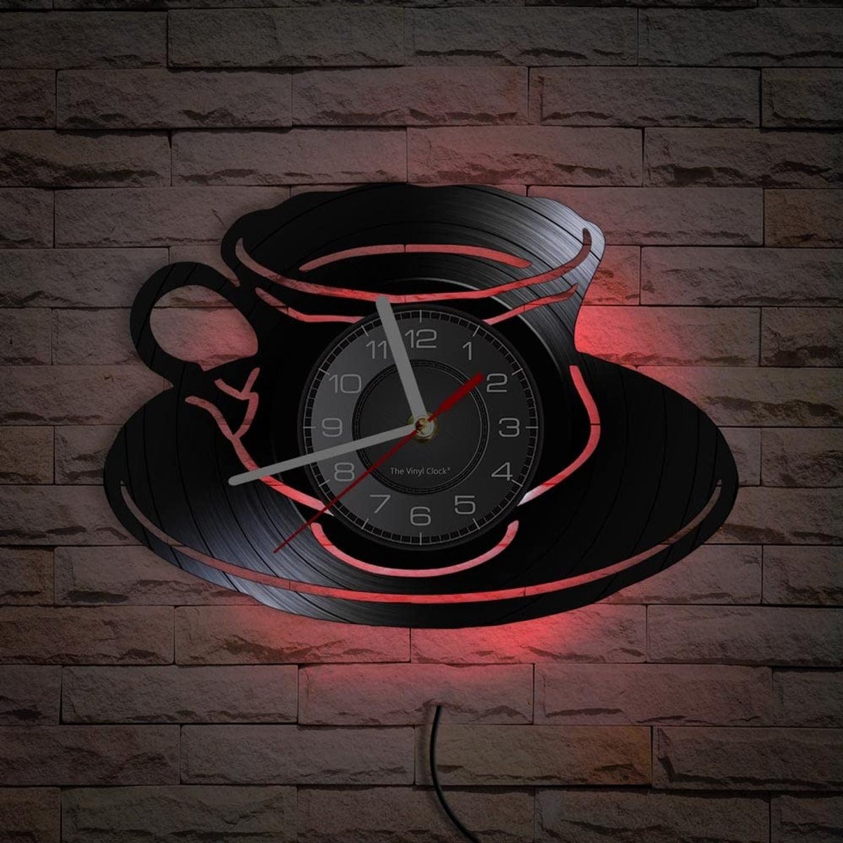 Omgoods Vinyl Wandklok met LED Nachtlampje - Koffiemok Thema - Digitaal